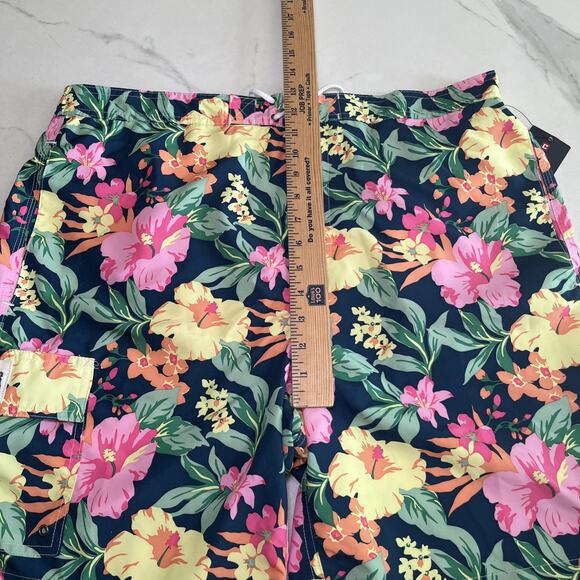 Men's Swim Shorts Swimming Trunks Beach Board Swimwear Lined NWT Chaps Tropical - Picture 9 of 12
